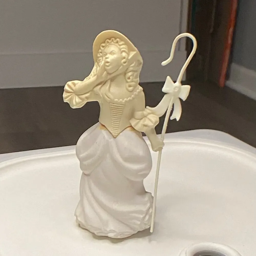Avon Little Bo Peep Sweet Honesty Cologne Bottle Vintage